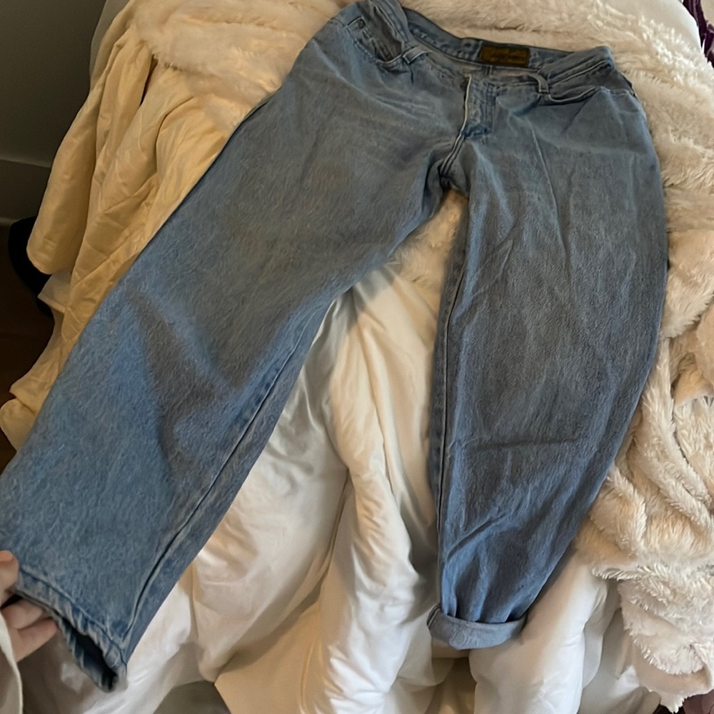Vintage high wasted blue jeans 100% cotton